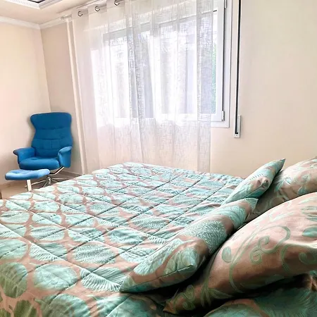 Apartment Townhouse *