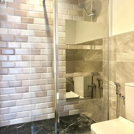 Townhouse Μαρμπέλλα