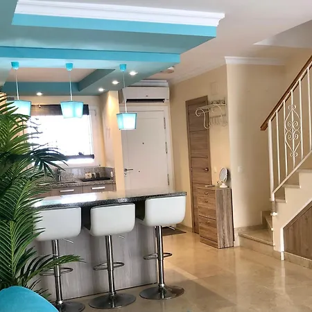 Apartament Townhouse *